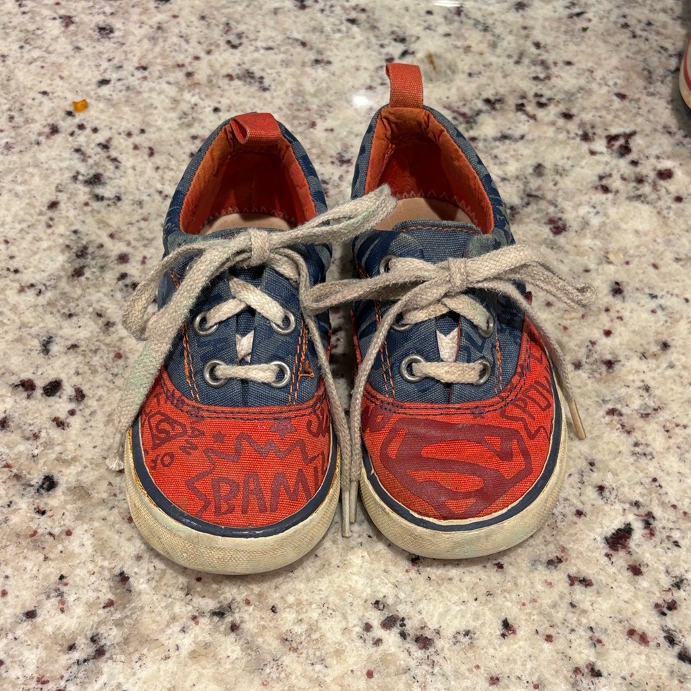baby GAP Superman sneakers size 7